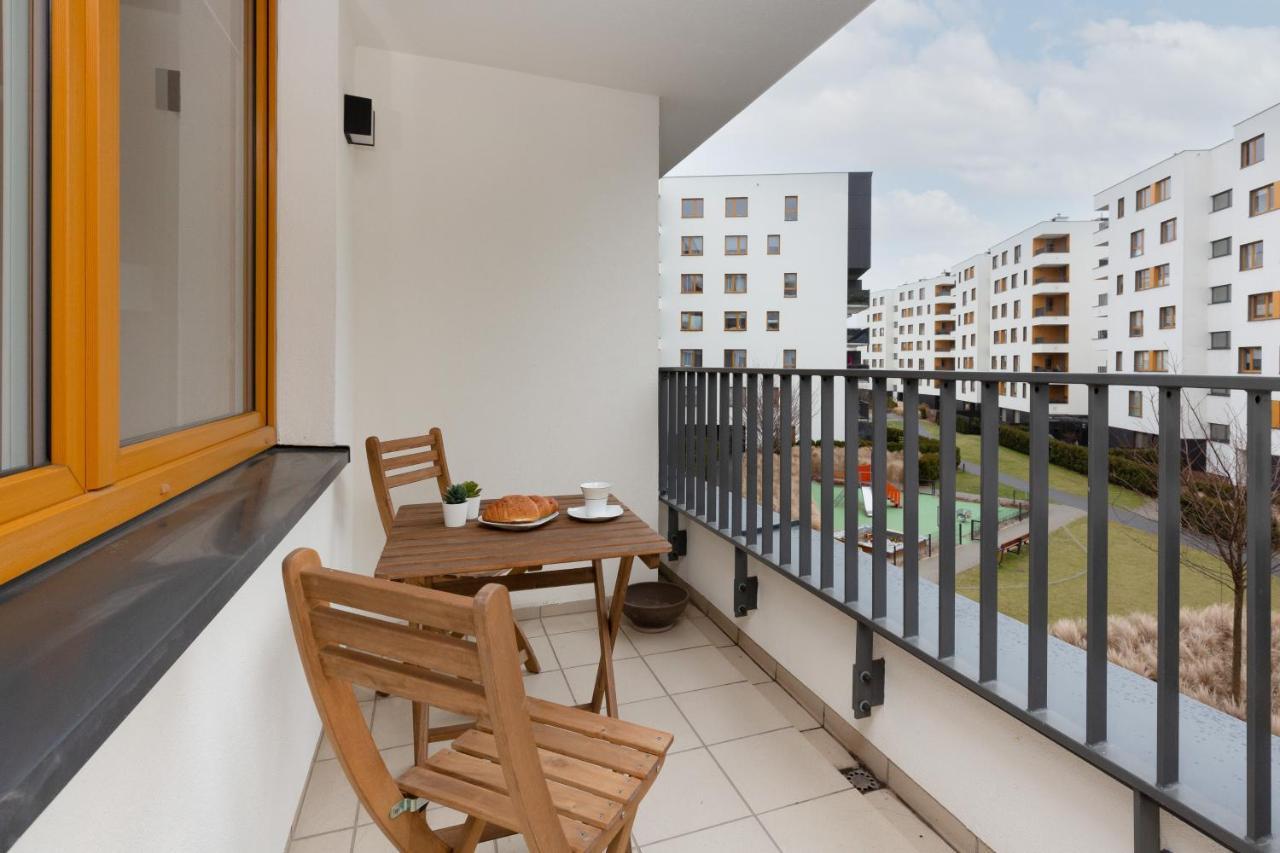 Kolorowy Goclaw Apartment By Noclegi Renters Warsaw Exterior photo
