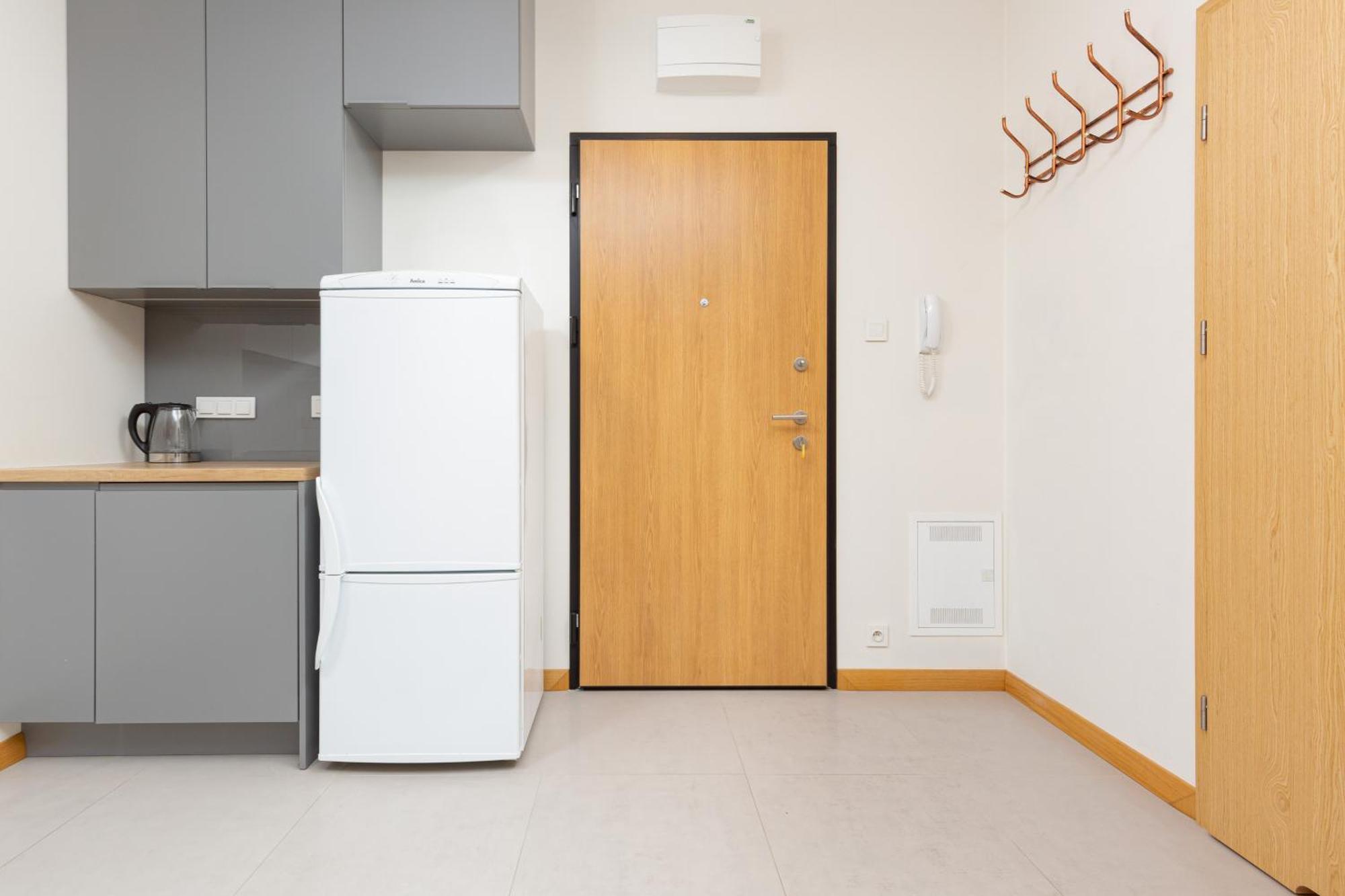 Kolorowy Goclaw Apartment By Noclegi Renters Warsaw Exterior photo